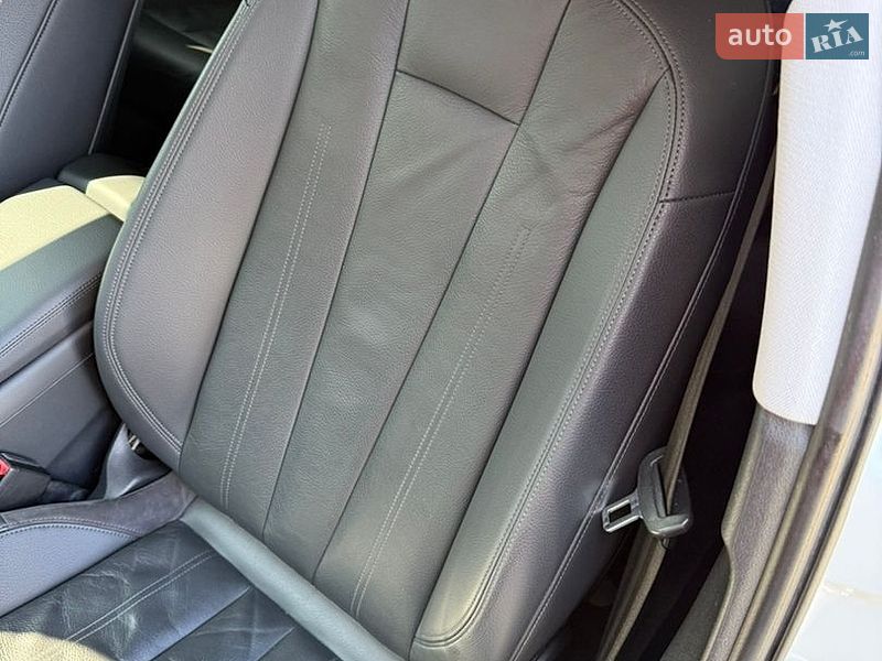 Седан Audi A4 2017 в Одессе