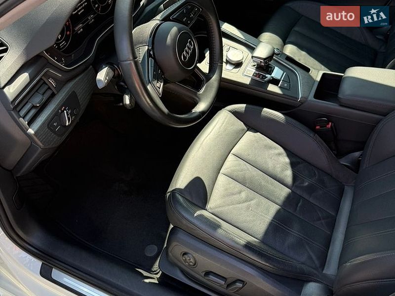 Седан Audi A4 2017 в Одессе