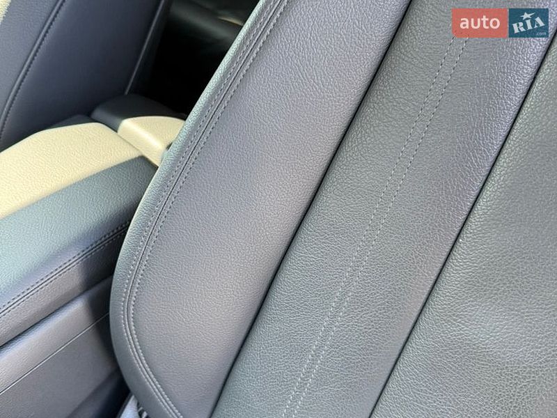 Седан Audi A4 2017 в Одессе