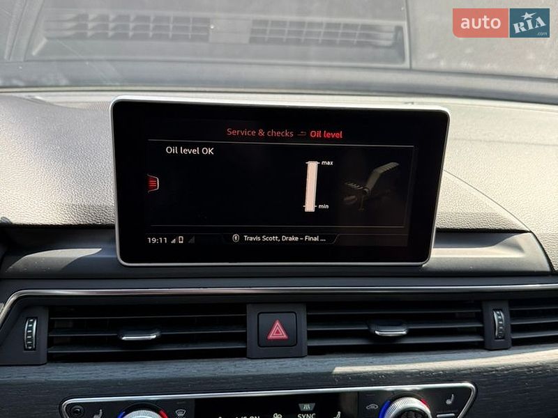 Седан Audi A4 2017 в Одессе