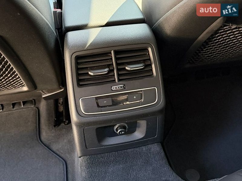 Седан Audi A4 2017 в Одессе