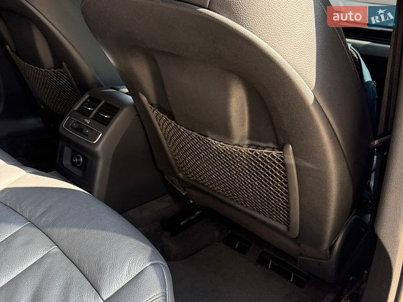 Седан Audi A4 2017 в Одессе