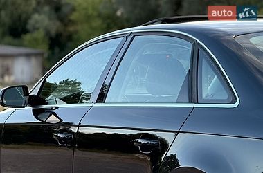 Седан Audi A4 2012 в Тернополе