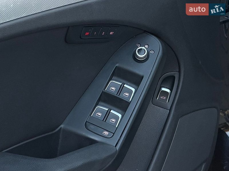 Седан Audi A4 2012 в Тернополе