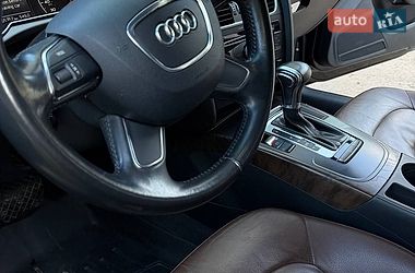Седан Audi A4 2012 в Києві