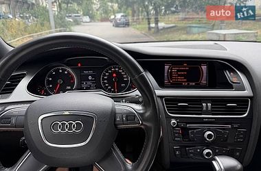 Седан Audi A4 2012 в Києві
