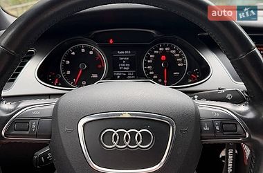 Седан Audi A4 2012 в Києві