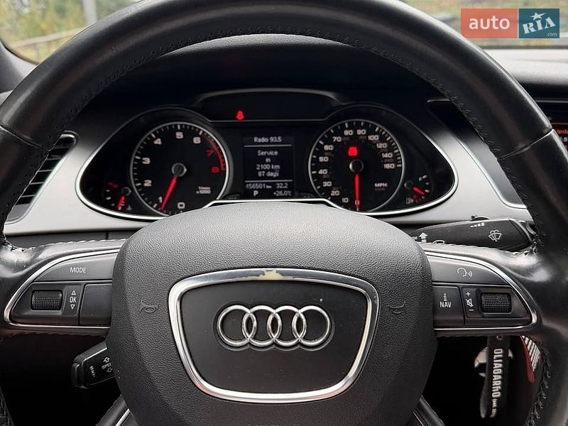 Седан Audi A4 2012 в Києві