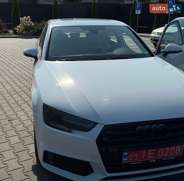 Седан Audi A4 2018 в Луцьку