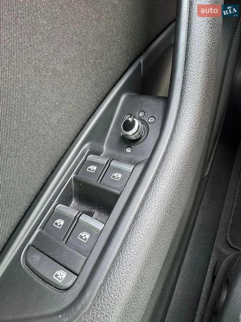 2011 Opel Astra - мініатюра 31