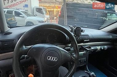 Седан Audi A4 2000 в Киеве
