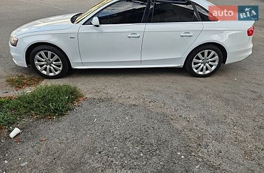 Седан Audi A4 2015 в Києві