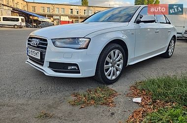 Седан Audi A4 2015 в Києві