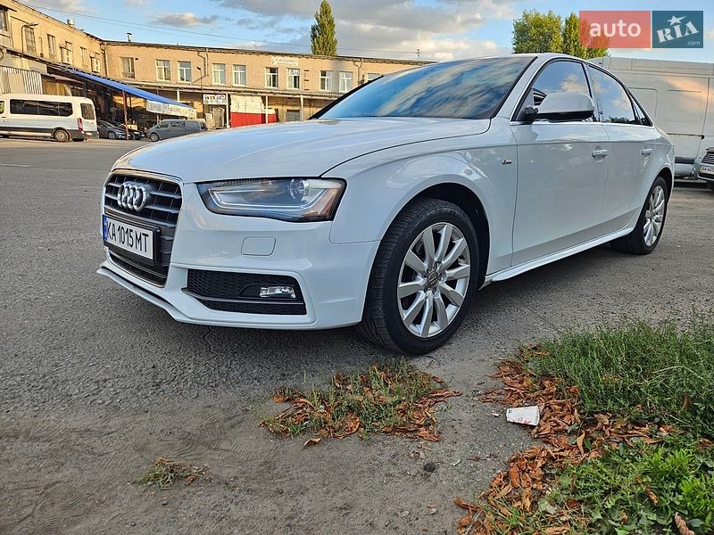 Седан Audi A4 2015 в Києві