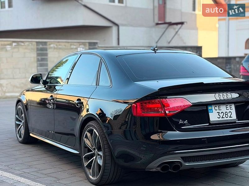 Седан Audi A4 2010 в Черновцах