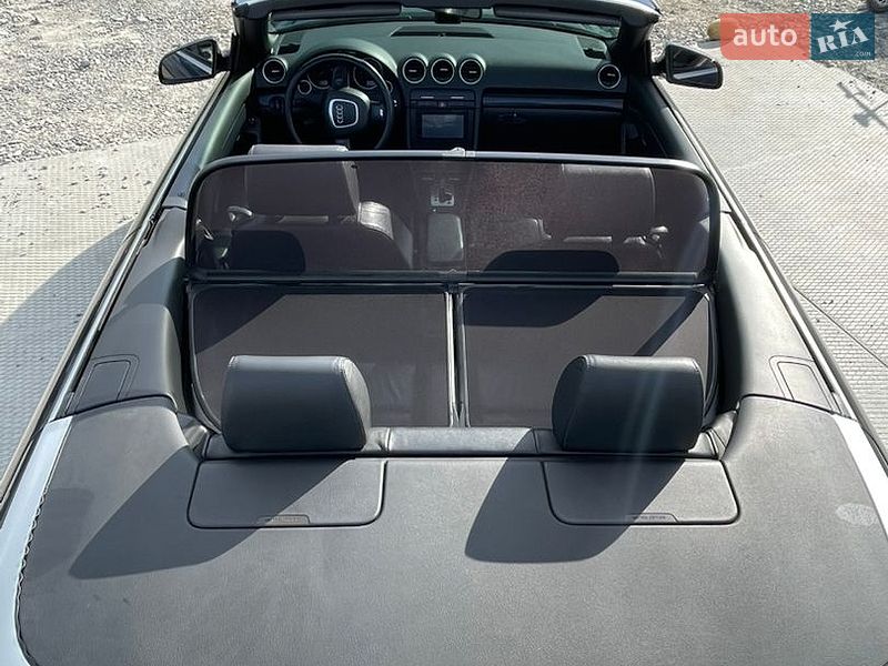 Кабріолет Audi A4 2003 в Кременчуці