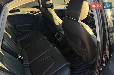Седан Audi A4 2012 в Виннице