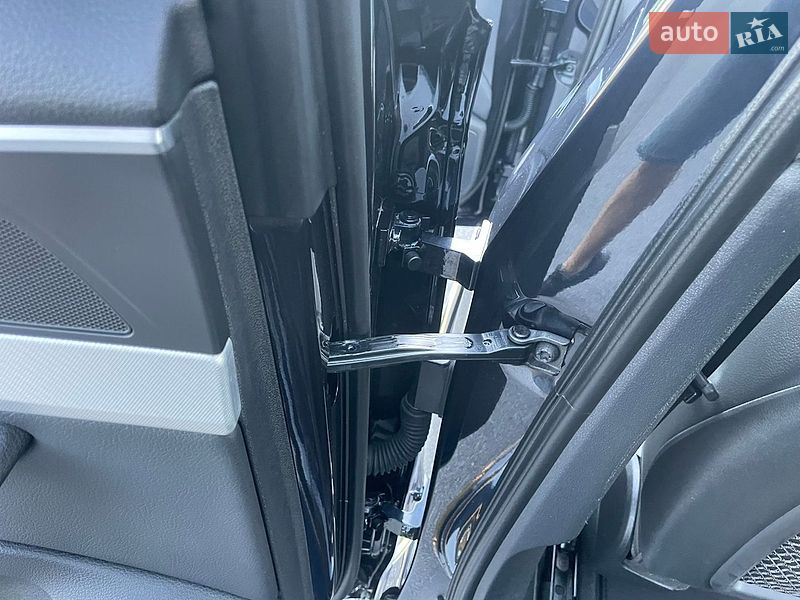 Седан Audi A4 2018 в Виннице