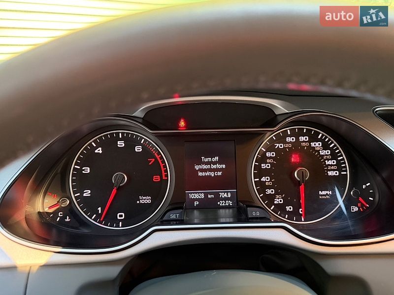Седан Audi A4 2015 в Харкові