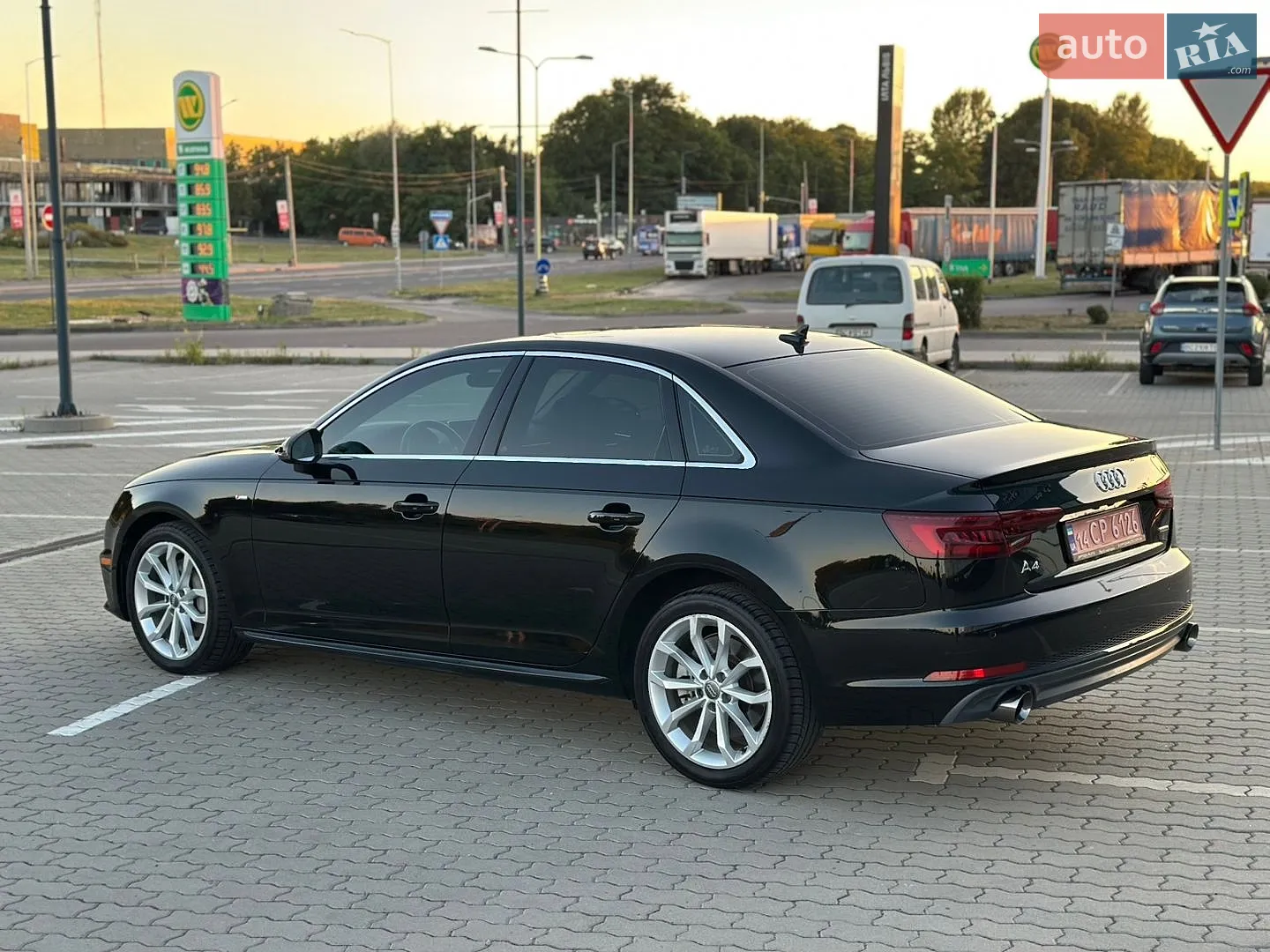 2019 Audi A4 - мініатюра 12