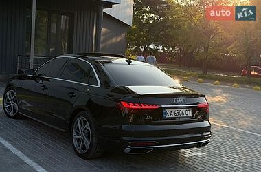 Седан Audi A4 2021 в Кам'янському