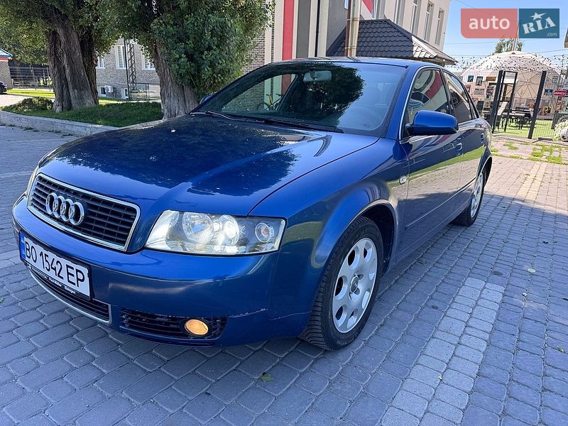 Седан Audi A4 2004 в Киеве