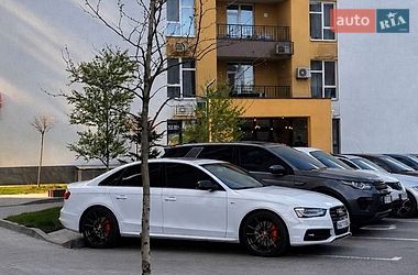 Седан Audi A4 2013 в Миколаєві
