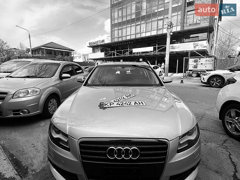 Универсал Audi A4 2010 в Запорожье