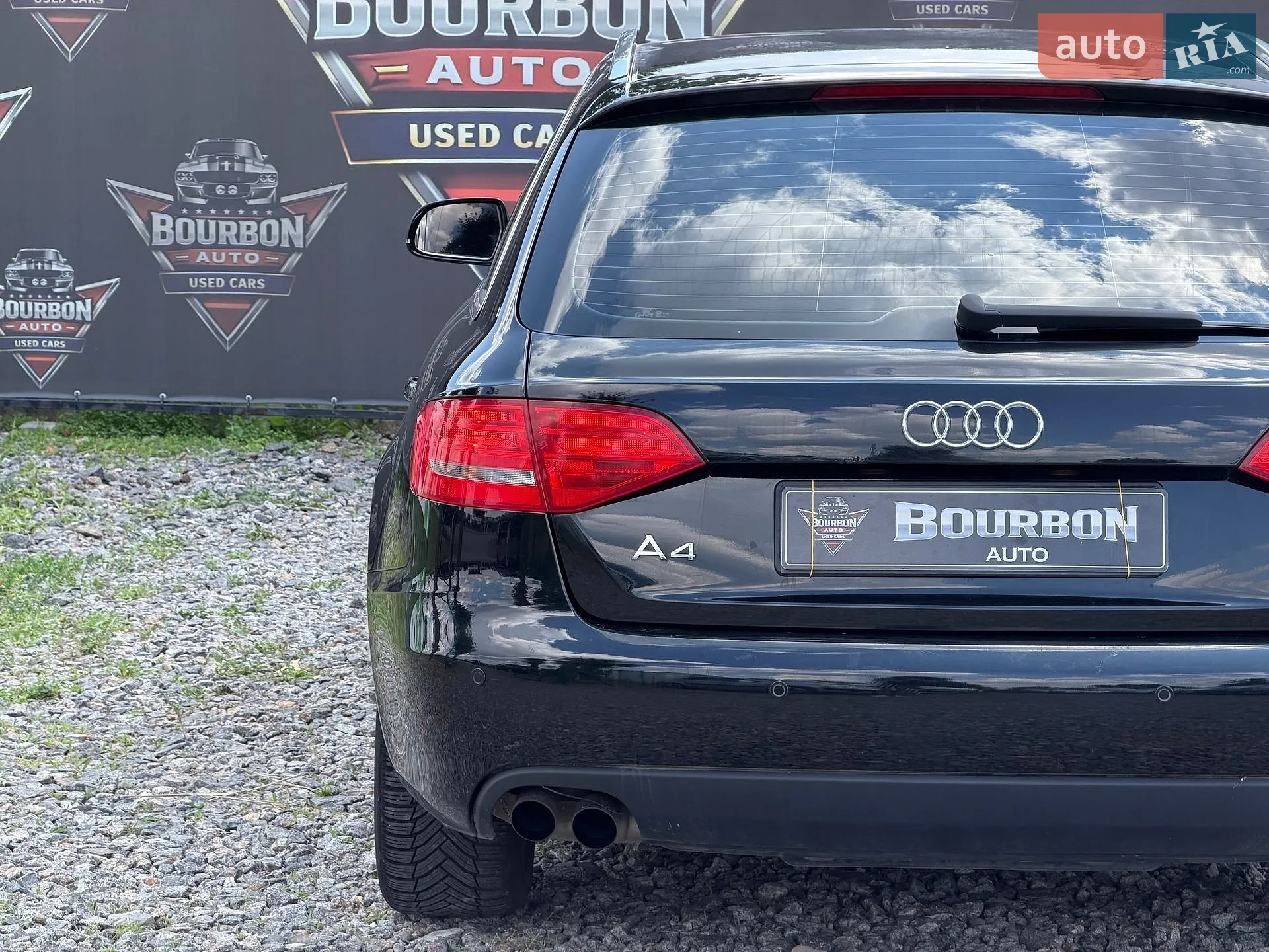 2010 Audi A4 - мініатюра 12