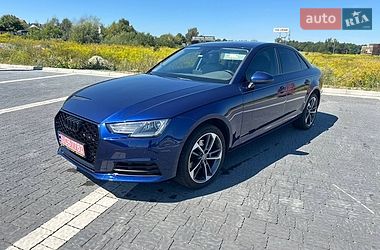 Седан Audi A4 2019 в Львові