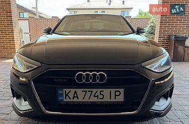 Седан Audi A4 2022 в Борисполе