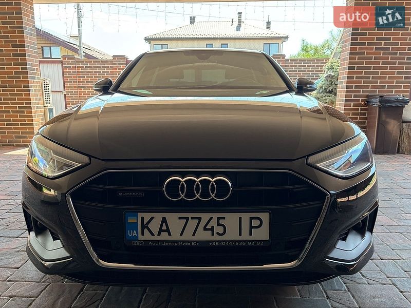 Седан Audi A4 2022 в Борисполе