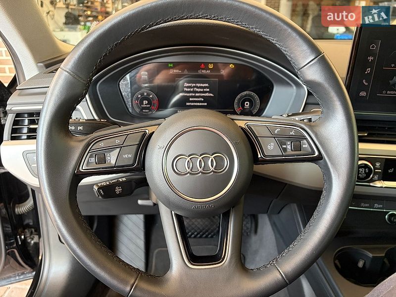 Седан Audi A4 2022 в Борисполе