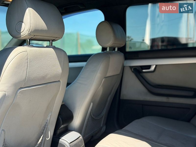 Універсал Audi A4 2004 в Любомлі
