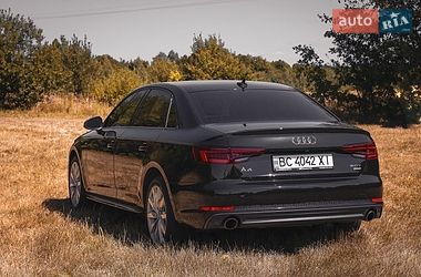 Седан Audi A4 2018 в Золочеві