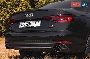 Седан Audi A4 2018 в Золочеві