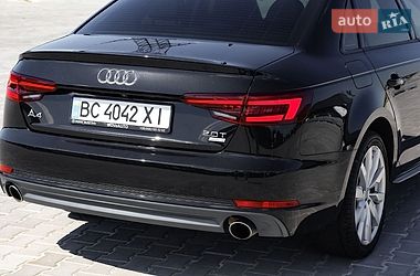 Седан Audi A4 2018 в Золочеві