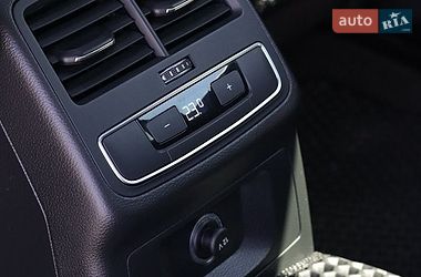 Седан Audi A4 2018 в Золочеві