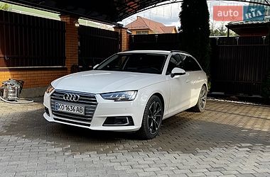 Универсал Audi A4 2018 в Ужгороде