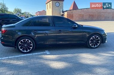 Седан Audi A4 2018 в Бережанах