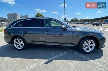 Універсал Audi A4 2018 в Києві