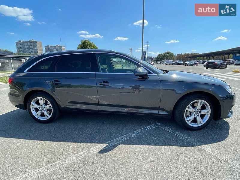 Універсал Audi A4 2018 в Києві
