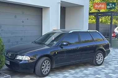 Універсал Audi A4 1998 в Львові