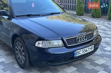 Универсал Audi A4 1998 в Львове