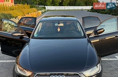 Седан Audi A4 2013 в Луцьку