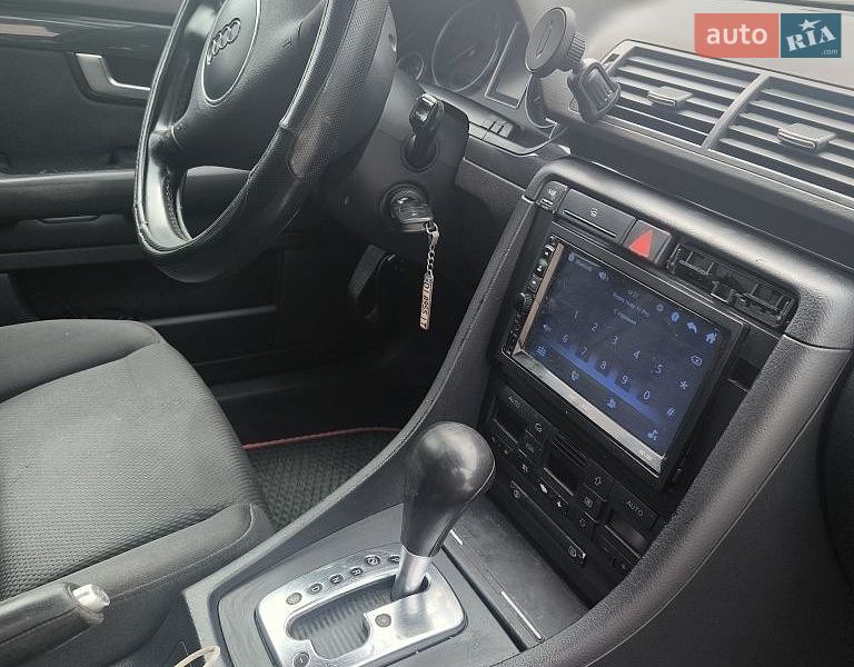 Седан Audi A4 2004 в Кременчуці