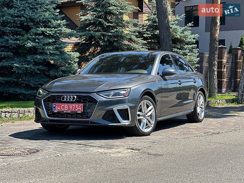 Седан Audi A4 2020 в Києві