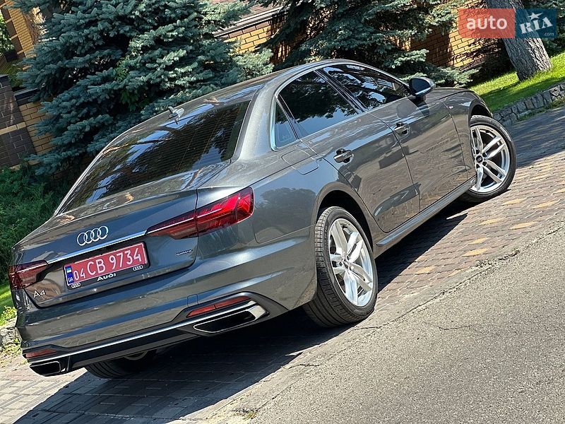 Седан Audi A4 2020 в Києві