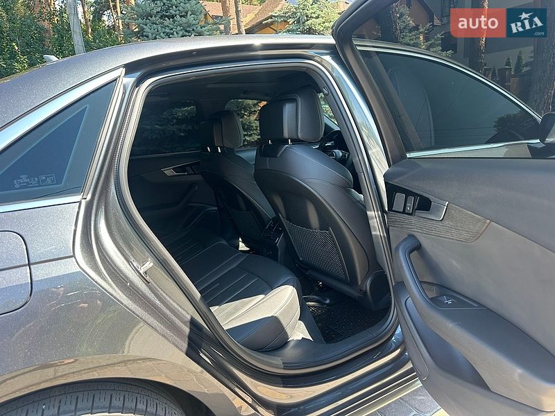 Седан Audi A4 2020 в Києві