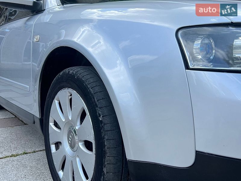 Седан Audi A4 2001 в Яремче